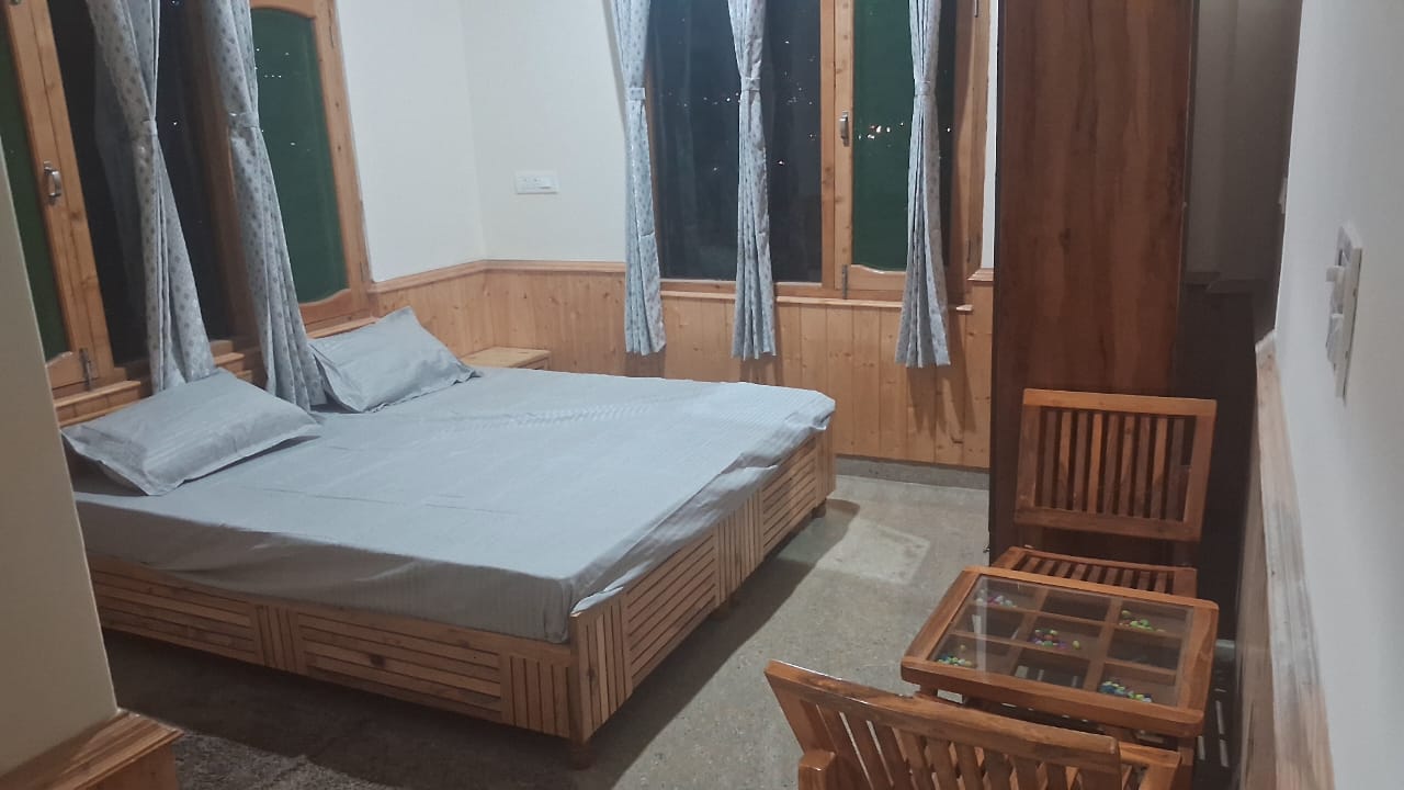 Yuvi Homestay